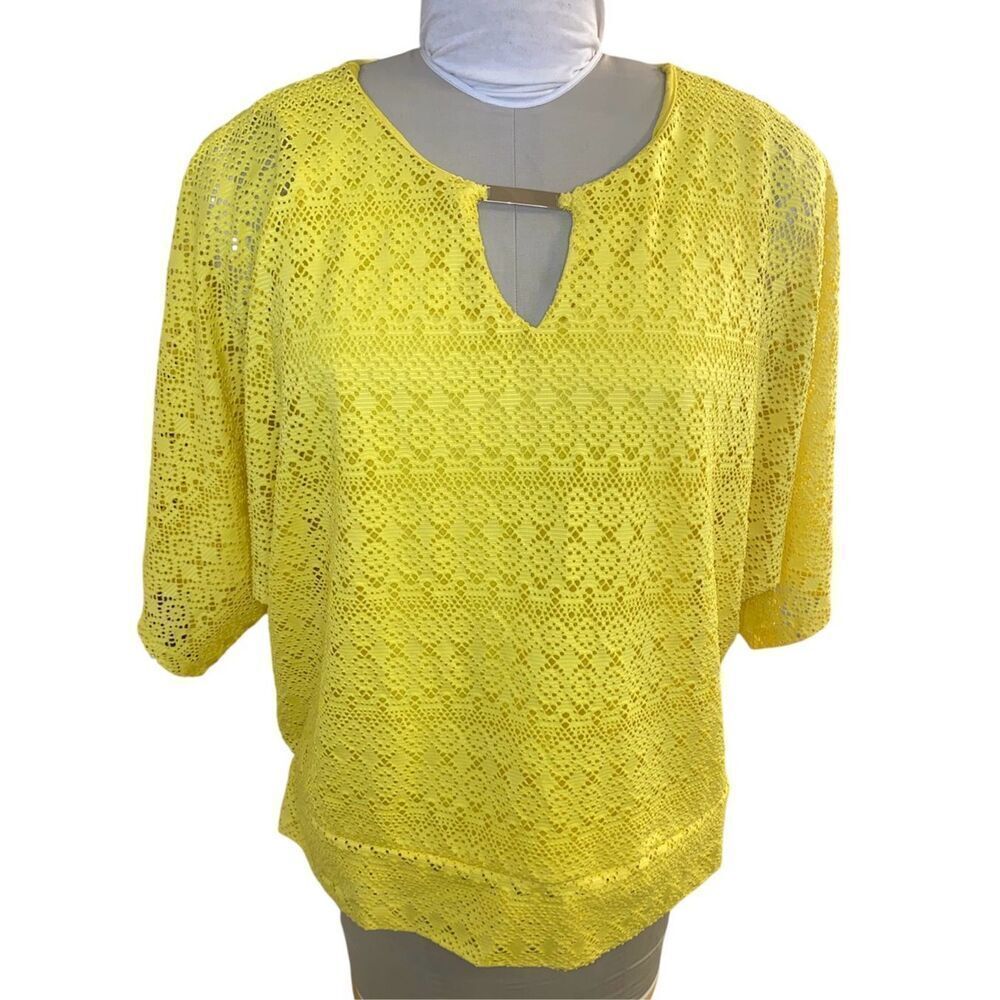 JM Collection Eyelet Lined Short Sleeve Top Sz. XL Spring Butter Yellow